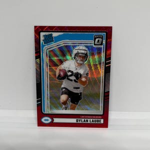 Dylan Laube #372 Las Vegas Raiders; Oceniony debiutant - Podgląd optyczny Red Wave Prizm; Panini Donruss Football 2024
