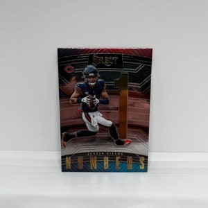 Justin Fields #SN10 Chicago Bears; Inserção de números; Panini Select Football 2022