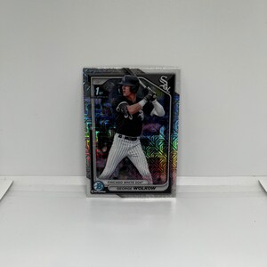 George Wolkow #BCP144Chicago WHite Sox; 1º Arqueiro - Refrator Mojo; Topps Bowman 2024