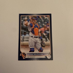 James McCann # 256; New York Mets; Serie 1 Blauer Einsatz; Topps Baseball 2022