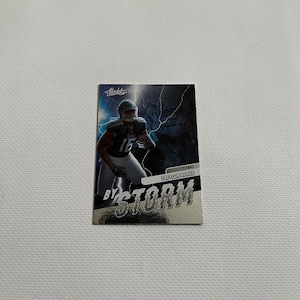Treylon Burks #BST-11 Tennessee Titans; Rookie - door storm; Panini Absolute Voetbal 2022