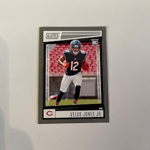 Velus Jones Jr #395 Chicago Bears; Rookie; Gray Scoreboard Parallel; Panini Score Football 2022