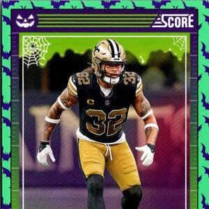 Tyrann Mathieu # 202 Saints de la Nouvelle-Orléans ; chauves-souris vertes ; Ballon de football pour un match Panini 2024