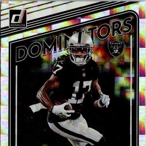 Davante Adams #D13 Las Vegas Raiders; Inserção Dominators; Panini Donruss Futebol 2022