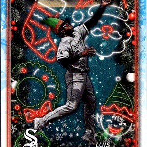 Luis Robert Jr #H154 Chicago White Sox; Variação do chapéu de elfo SP; Beisebol de Natal Topps 2024