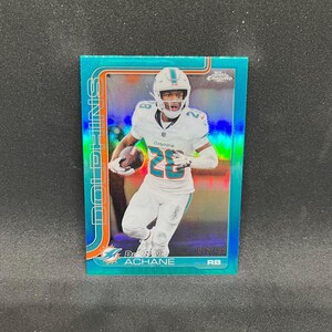 De'Von Achane #188 Miami Dolphins; Blågrön Refraktor - Numrerad 075/199; Topps Krom Fotboll 2026