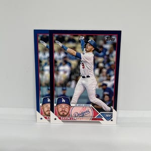 Gavin Lux #247 Los Angeles Dodgers; Blue Border Parallel; Topps Baseball 2023