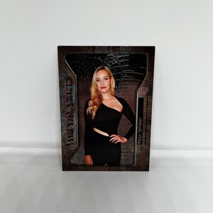 Paige Spiranac #136; Metalizado; Upper Deck Skybox Metal Universe 2021