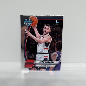 Alex Karaban #100; 1.Bogenschütze; Topps Bowman U Chrome Basketball 2025
