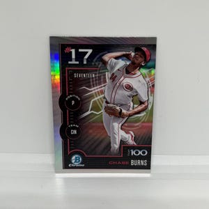 Chase Burns # BTP17 Cincinnati Reds ; Top 100 des encarts ; Baseball 2025, Bowman