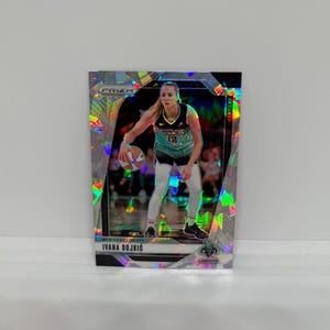 Ivana Dojkic #104 New York Liberty; Prizm de gelo rachado; Panini WNBA Prizm Basquete 2024