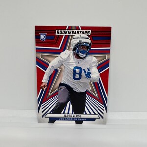 Jared Vers # 142 Los Angeles Rams; Anfänger - Rote Parallele; Panini Rookies & Stars Fussball 2024