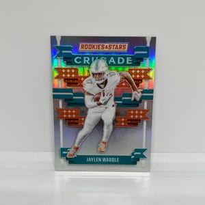 *Jaylen Waddle #CJWE Miami Delfine; Kreuzzug Einlage - Silber Prizm; Panini Rookies & Stars Fussball 2024