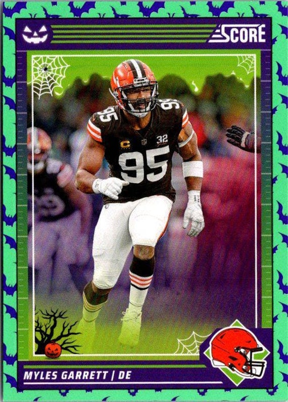 Myles Garrett #67 Cleveland Browns; Green Bats; Panini Score-a