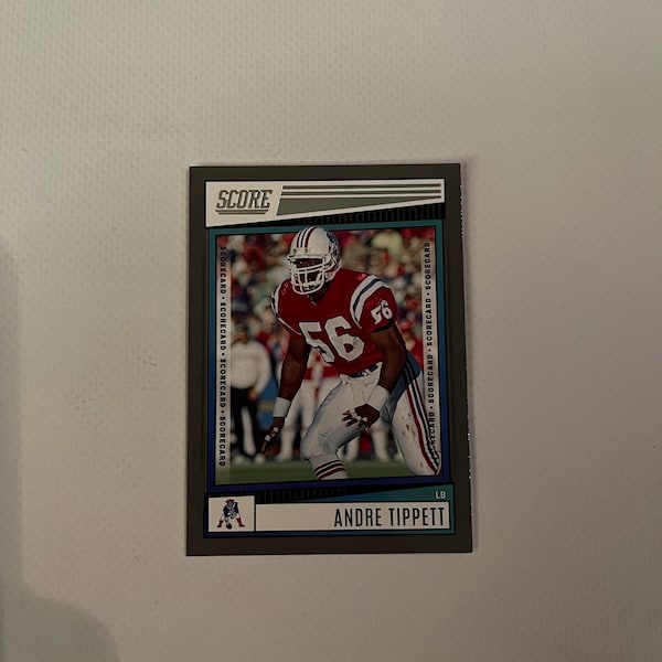 Andre Tippett #290 New England Patriots; Gray Scoreboard Parallel; Panini Score Football 2022