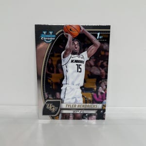Tyler Hendricks #68; 1.Bogenschütze; Topps Bowman U Chrome Basketball 2025