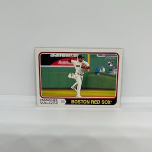 Enmanuel Valdez #631 Boston Red Sox; Rookie; Topps Heritage Baseball 2023