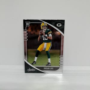 Jordan Love #162 Green Bay Packers; Rookie; Panini Absolute Football 2020