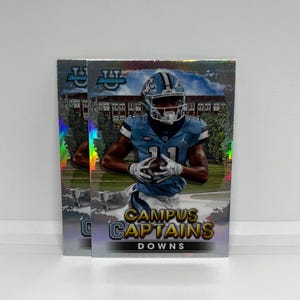 Josh Downs #CC26 North Carolina teerhakken; Insteekkaart campushoofden; Topps Bowman's Best Football 2022