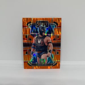 Drache Lee #40; Orange Flash Prizm; Panini WWE 2024