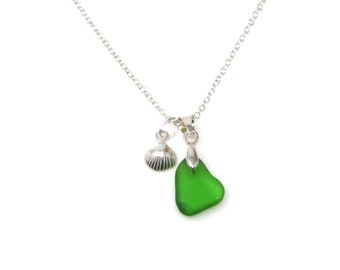 Green Cornish Seaglass Necklace with a 925 Sterling Silver Sea Shell Charm and Trace Chain- G5C2