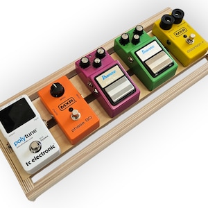 Flat Guitar Pedal Board - 7x18x1 inches - Baltic Birch Plywood + 36-inch Hook and Loop Material.
