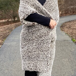 Easy Crochet Wrap Pattern, Easy Women's Sweater, Crochet Duster, Bear Hug Duster, Winter Fashion, Simple Crochet Shawl, Warm Winter Wrap image 2