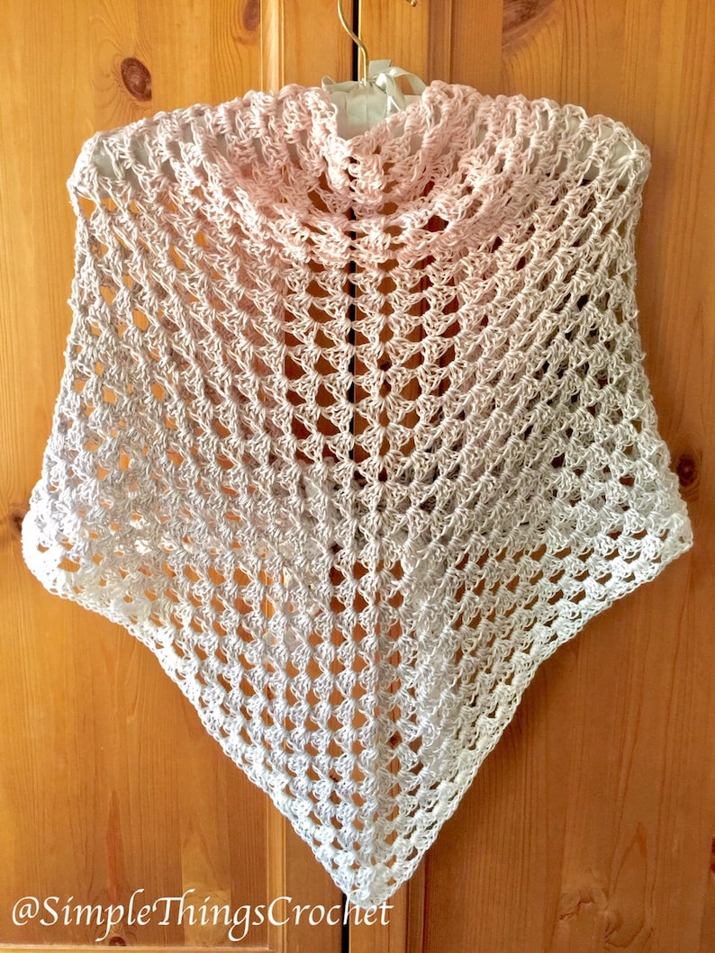 Crochet Triangle Shawl Pattern, Granny Triangle Shawl, Women's Crochet Wrap, Crochet Scarf, Bridal Shawl Pattern, Crochet Cowl Pattern image 3