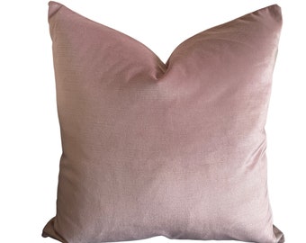 Dusty pink velvet pillow cover - Pink velvet throw pillow, Pink cushion cover, Solid pillow cover, Pink Luxury pilllow, Decorative pillow