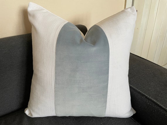 Blue velvet and white linen pillow cover, Blue block pillow,  Blue striped pillow, Bi color velvet pillow,Two tone cushion,Blue throw pillow
