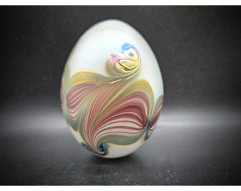 Vandermark Pulled Feathered Art Glass Egg Paperweight Signed 1978 Handblown