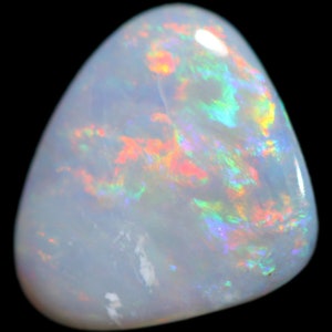 Rare Mintabie opal stone 1.90ct