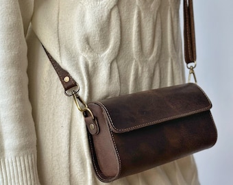 Cross body purse small leather bag with removable strap "Charis"