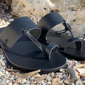 Handmade Leather Barefoot Sandals Men: Greek Beach Rope Sandals
