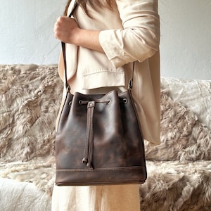 BLACK BUCKET BAG Leder Beuteltasche Beuteltasche Damen Beuteltasche
