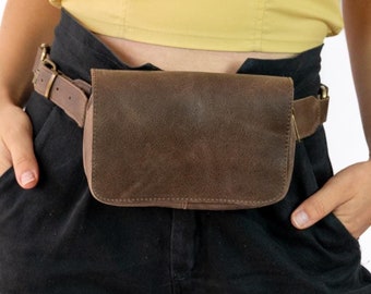 Brown Leather Hip Bag Vintage Style