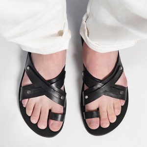 Handmade Mens Leather Flip Flops: Dark Brown Greek Sandals