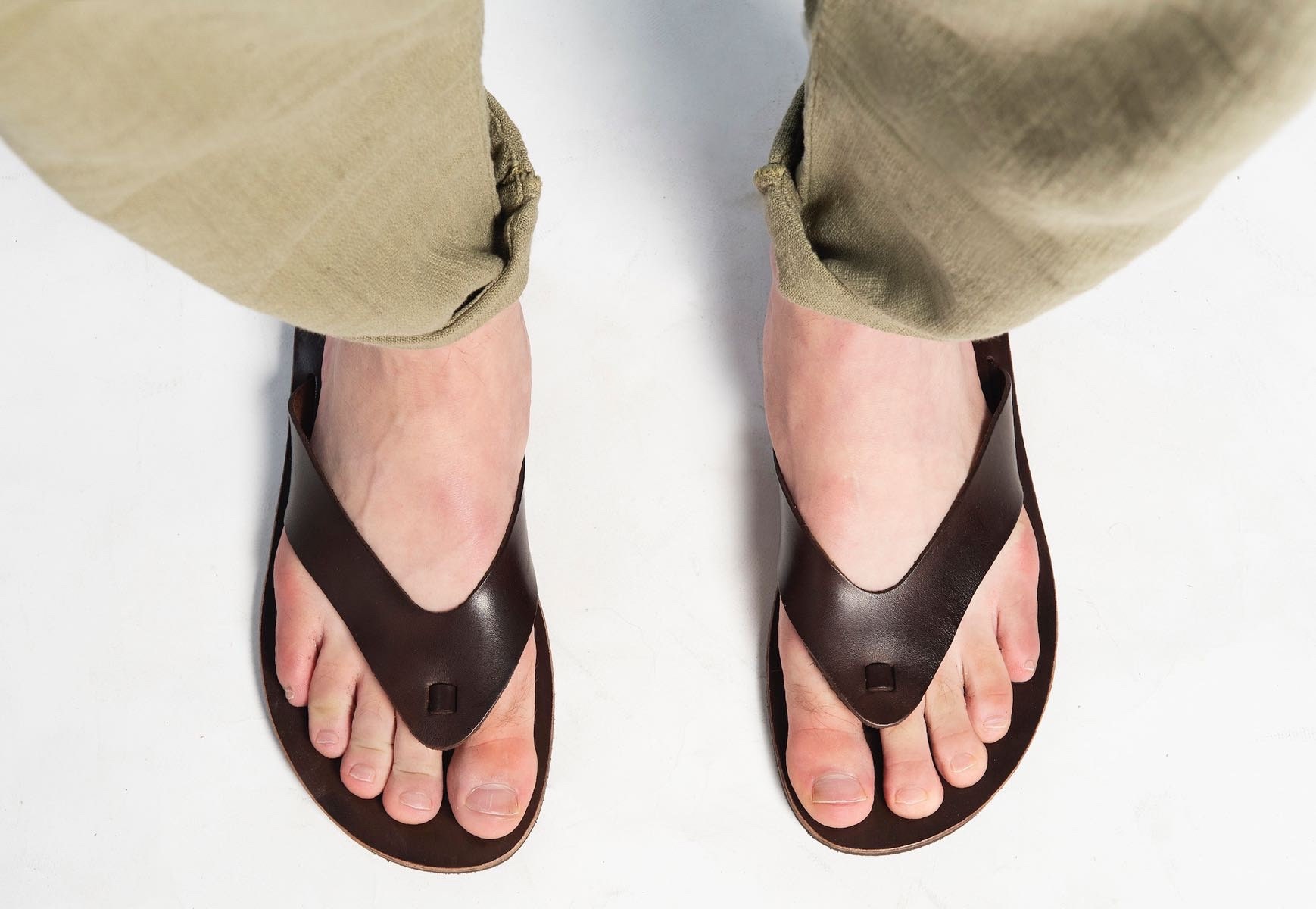 Manebí | Ana Leather Sandals - Thongs - Black