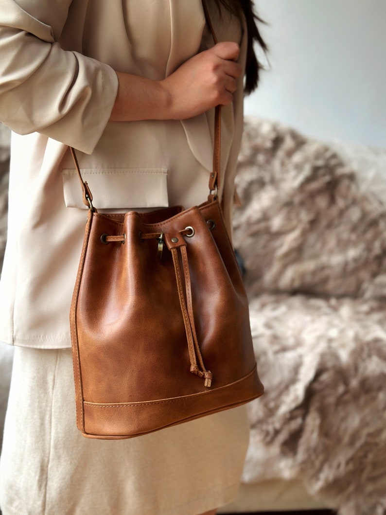 Leather bucket bag, leather pouch with drawstring, shoulder bag women full grain leather image 5