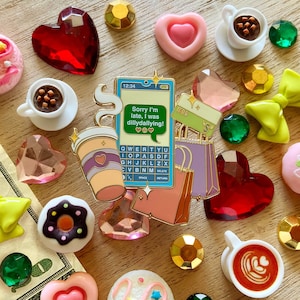 Kroniskt sent - Hård emaljnål - Kavajnål - Tjejmiddag - Shopping - Humor - Dillydally - Kaffe - Bara en tjej - Accessoarer - Gåva