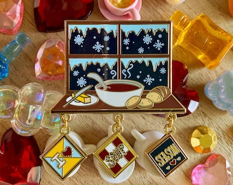 I Love Soup Season - Enamel Pin - Lapel Pin - Accessories - Chilly - Weather - Winter - Autumn - Fall - Window - Comfort Food - Dangle Pin