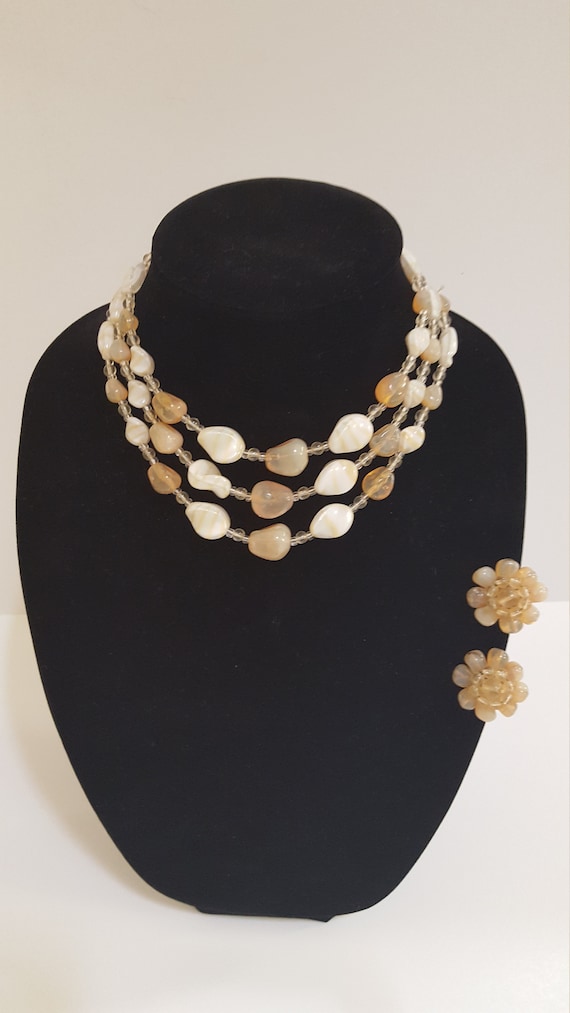 VINTAGE TRIPLE STRAND necklace with matching clip 