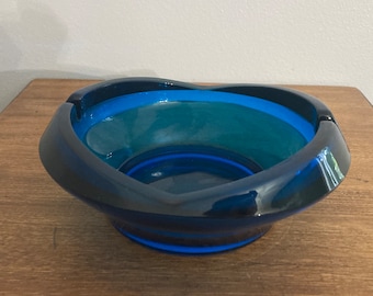 Vintage Viking Art Glass Mid Century Modern Blue Ashtray