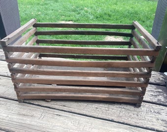 Vintage Primitive Egg Crate Advertising Cummer Manufacturing of Texas Wood Storage Box Farm Country Kitchen Decor