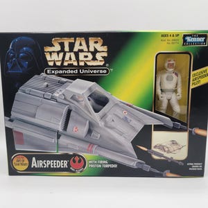 Hasbro Kenner 1997 Brand New Vintage Star Wars Expanded Universe Airspeeder with Firing Proton Torpedo, Airspeeder Pilot Action Figure Toy.