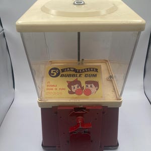 Collectible Coin Operated Toy Machines: Ultimate Guide to Investing