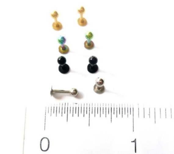 Short 2024 labret stud