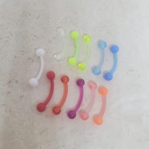 16g Jelly Candy Color Flexible Retainer Ball Curved Barbell Eyebrow Rings Tragus Cartilage Daith Rook Earrings Bar Hoop, No Metal, MRI Safe