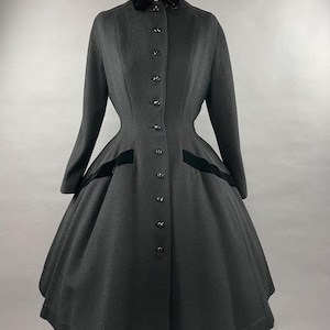 LILLI ANN 1950s deep black pure wool and velvet accented princess coat Size M