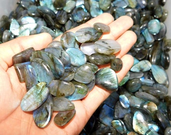 Labradoriet Edelsteen Cabochon, Labradoriet Kristallen, Multi Fire Labradoriet Cabochon Lot, Natuurlijke Labradorieten losse stenen groothandel partij..